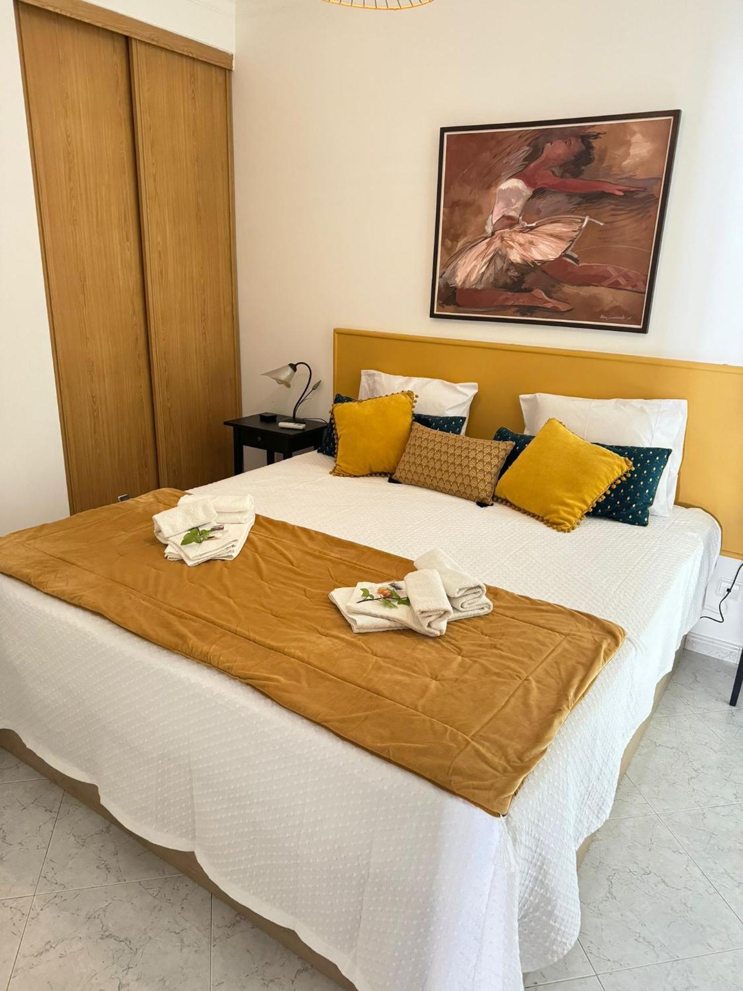 Tavira Sea View - Yellow Apartment Exterior photo